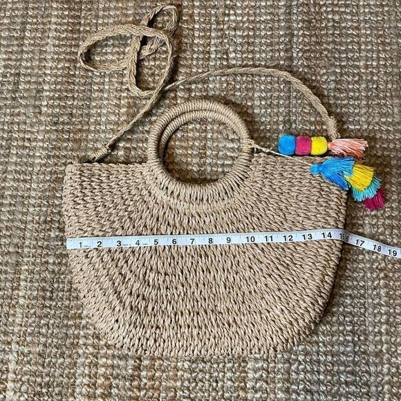 Woven Bag - Picture 2 of 5